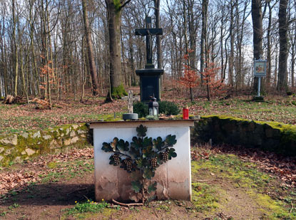 Altar auf der Wallfahrtssttte Kreuzberg