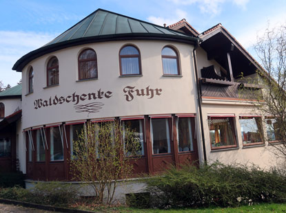 Qakdschenke Fuhr auf der Juhhe