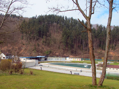 TSG-Waldschwimmbad im Gorxheimertal von Weinheim 