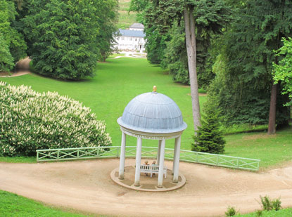 Wanderung Burgensteig: Freundschaftstempel im Park Frstenlager