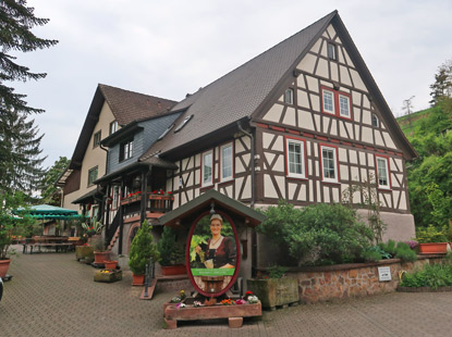 Weinlokal in Zell-Bensheim