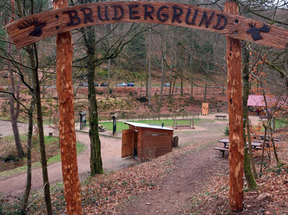 Wingang zum Wildpark Brudergrund bei Erbach im Odenwald