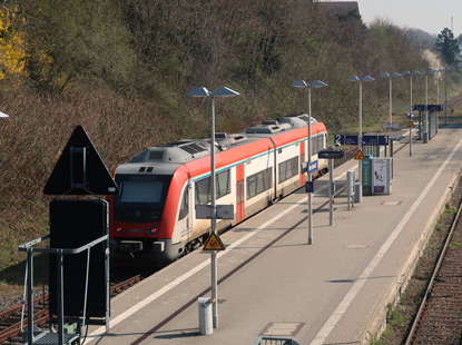 Bahnsteig der "Hessischen Odenwaldbahn" in Ober-Ramstadt