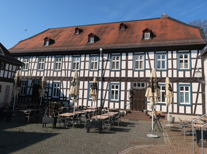 Ober-Ramstadt- Biergarten der Hammerm�hle