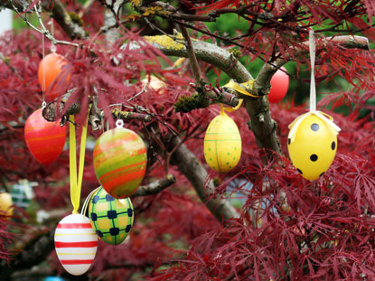 Geschmckter Garten zur Osterzeit in Weiher