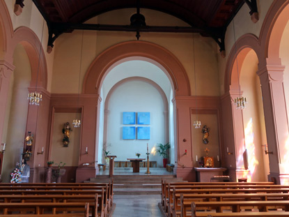 Kircheninnere der Nepomuk-Kirche in Neckargemnd