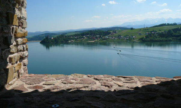  Jezioro Czorsztyńskie (Dunajetz-Stausee) von Burg Czorsztyn zur Burg Niedzica