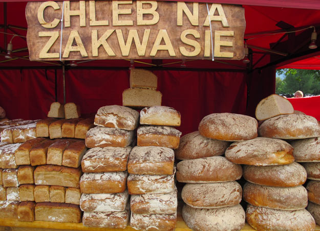 Brotverkauf auf dem Internationalen Festival der Bergvölker in Zakopane