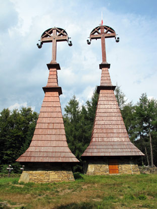 Auf dem 776 m hohen Rotunda wurde der Soldatenfriedhof Nr. 51 angelegt.