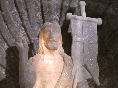 Die Besucher werden gebeten. "Do not lick please" - Bitte nicht an den Wnden und Statuen lecken