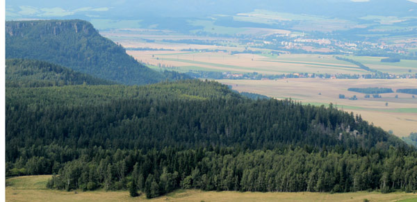 Blick von der Szczeliniece Wielki (Groe Heuscheuer) in nrdlicher Richtung