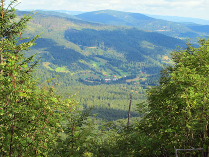 An der Schronisko Markowe Szczawiny beginnt ein Hangweg, auf dem wir immer wieder Blick in die Tler hatten