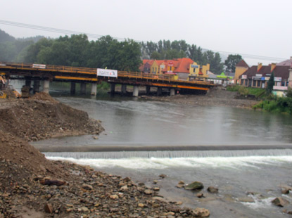 Die geplante Stadtbesichtigung von Żywiec (Saybusch) fiel wegen Starkregens buchstblich ins Wasser