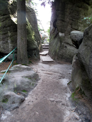 Der Weg auf den Gipfel der Szczeliniece Wielki 