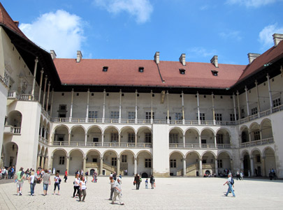 Innenhof des Zamek (Knigsschloss). Rund 500 Jahre haben von hier aus Polens Monarchen geherrscht.