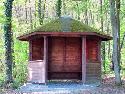 Rheinburgenweg: Schutzhtte Prinzenkopf oberhalb von Bingen (Bingerbrck)