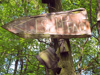 Rheinburgenweg: Der Eselspfad bei der Ortschaft Weiler