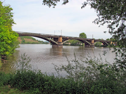 Wanderung auf dem Rheinburgenweg entlang der Mosel bei Gls