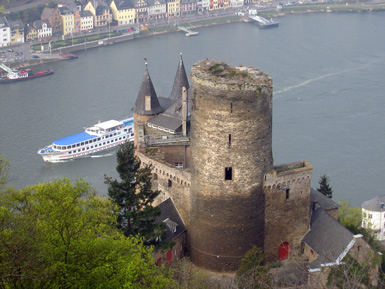 Burg Katz bei St. Goarshausen. Die Burg ist im Privatbesitz. Besichtigung nicht mglich.