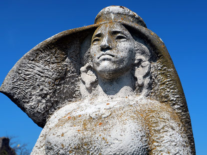 Wanderung Kleine Karpaten: Die Namensgeberin fr die Burg Devin soll die Liebesgtting Deva / Diva sein