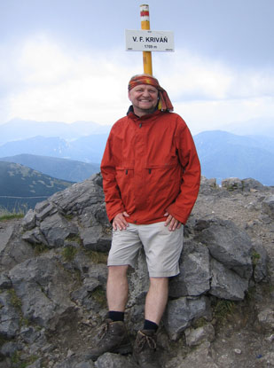 Auf unserer Wanderung von Heidelberg nach Budapest ist der 1.709 m hohe Veľk Krivň der bisher hchste Berggipfel. 