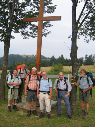 ber die Gebirgskette Spisk Magura (Zipser Magura) verluft unsere Wanderung. Die Aufnahme entstand am Magursk sedlo 949 m.