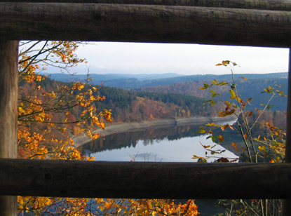 Aussichtspunkt mit Schutzhtte am Heinrichstein 