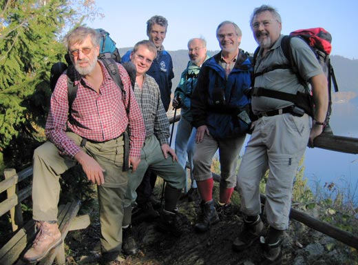 Die Wandergruppe am Hermannsfelsen