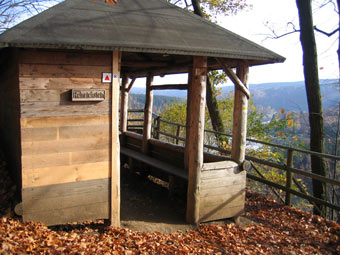 Schutzhtte am Heinrichsstein