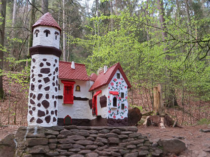 Dornrschen Schloss in der Obrunnschlucht