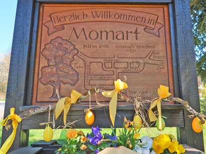 Ortsschild von Momart