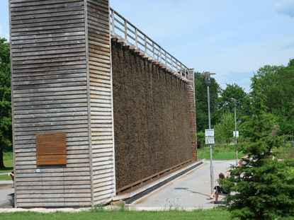 Gradierwerk im Salinenpark von Bad Rappenau