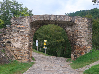 Welterbesteig Wachau: Rotes Tor (vom Sdwesten) bei Spitz