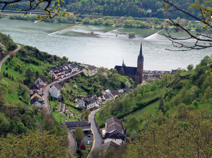 Panoramablick auf Lorchhausen am Rhein