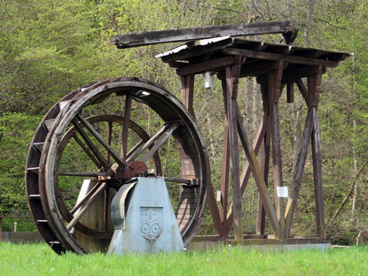 Das Mhlenrad am Gasthaus Laukenmhle im Wispertal